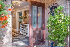Pretty Maid House Bed & Breakfast Sevenoaks Kent Outside