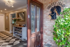 Pretty Maid House Bed & Breakfast Sevenoaks Kent Entrance