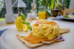 Pretty Maid House Bed & Breakfast Sevenoaks Kent breakfast